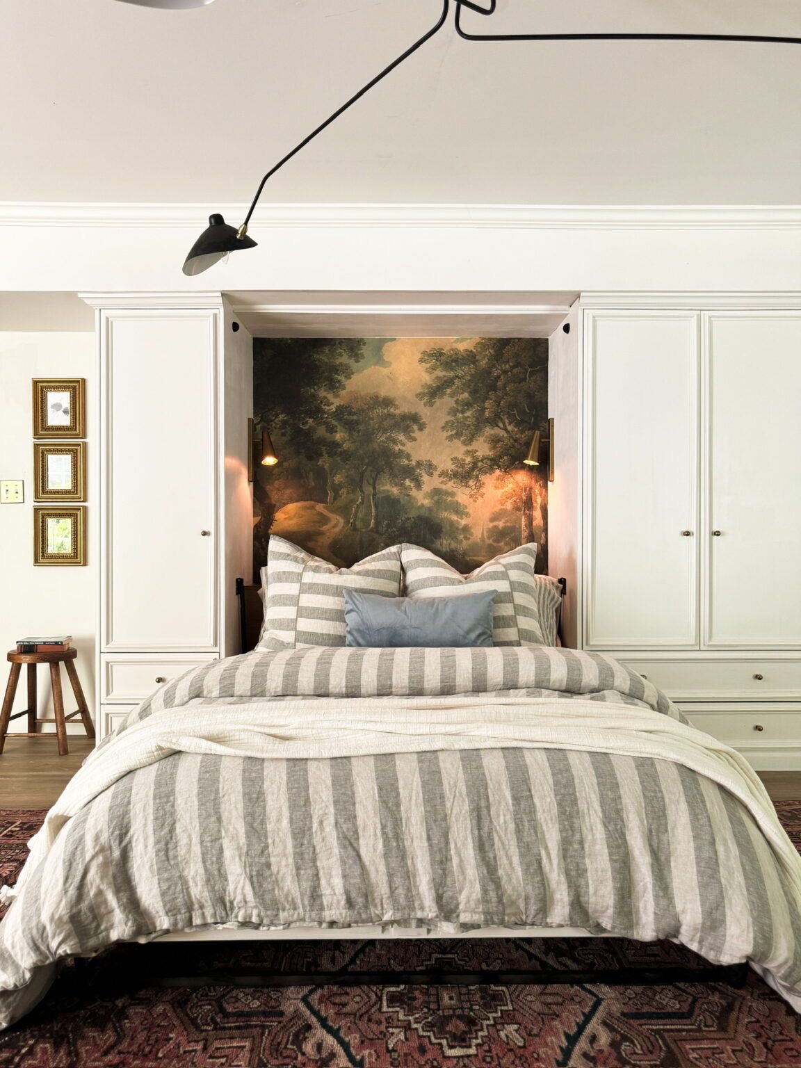 Murphy Bed - Source: Pinterest